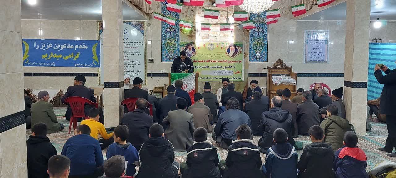 برگزاري جشن انقلاب درمساجد شهرستان بروجرد